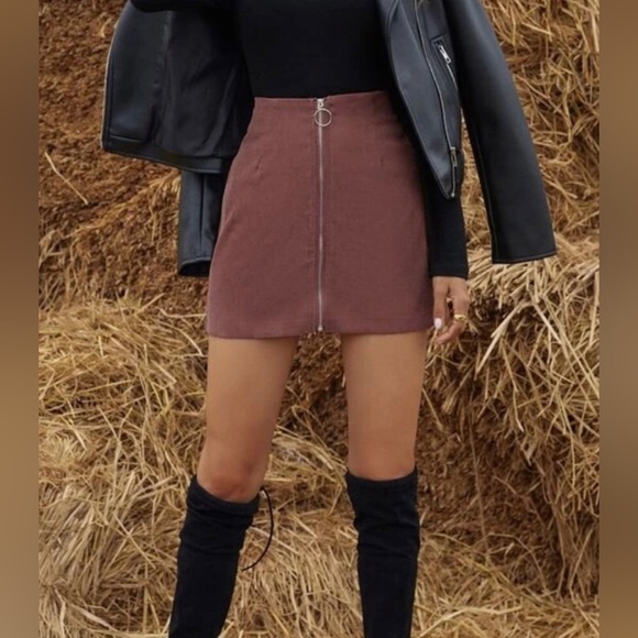 SHEIN Dresses & Skirts - SHEIN Mauve Corduroy Mini Skirt With Zip Front